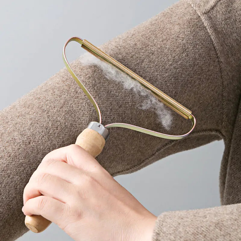 PetHair Ninja: Eco-Friendly Lint Remover